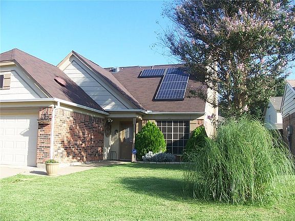 2nd image of 4677 Greenfern Ln
