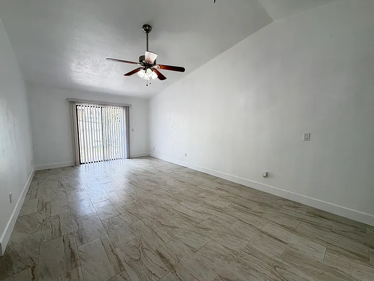 1672 Espanola Ave #1672 — Photo 6
