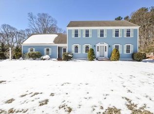 131 Kettlehole Rd, Barnstable, MA 02668