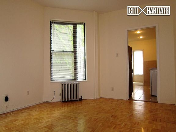 2nd image of 176 India St APT 1L