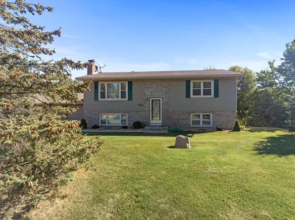 15961 Xingu St NE, Columbus, MN 55025