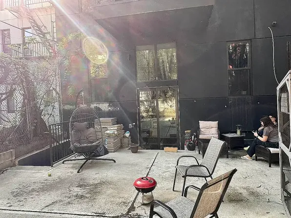 252 Melrose Street image 1 of 13