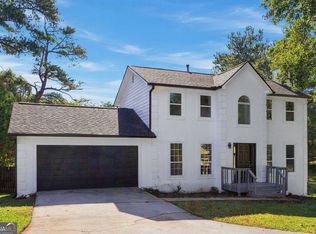5681 Pennybrook Ct, Stone Mountain, GA 30087