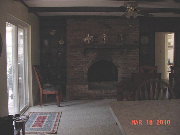 3rd image of 4204 Woodcliff Dr S