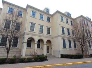 180 Edgewater Rd #C001B-1B, Cliffside Park, NJ 07010