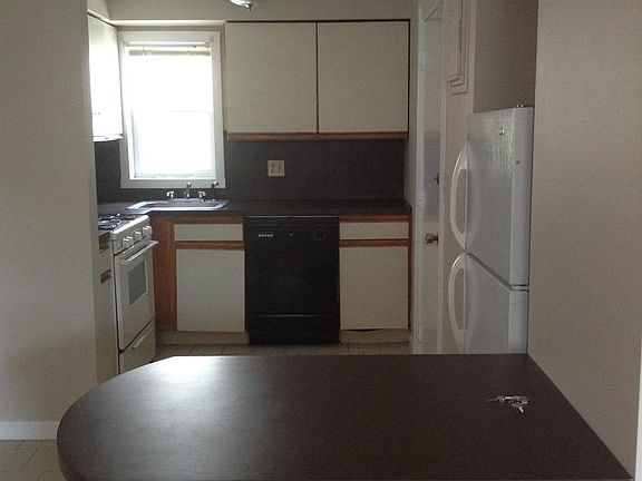 Kitchen (1)