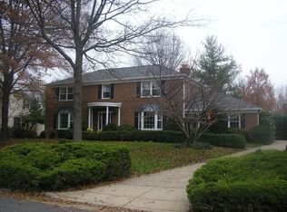 9330 Mount Vernon Cir, Alexandria, VA 22309