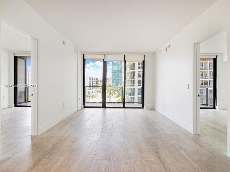 1st image of 121 NE 34th St Unit 1002