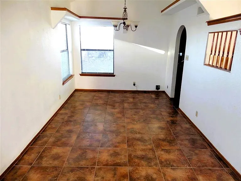 7205 Night Hawk Dr — Photo 6