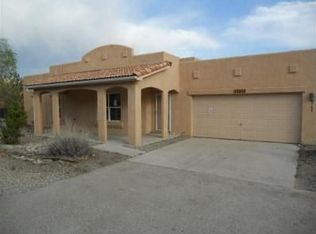 6762 Camino Rojo, Santa Fe, NM 87507