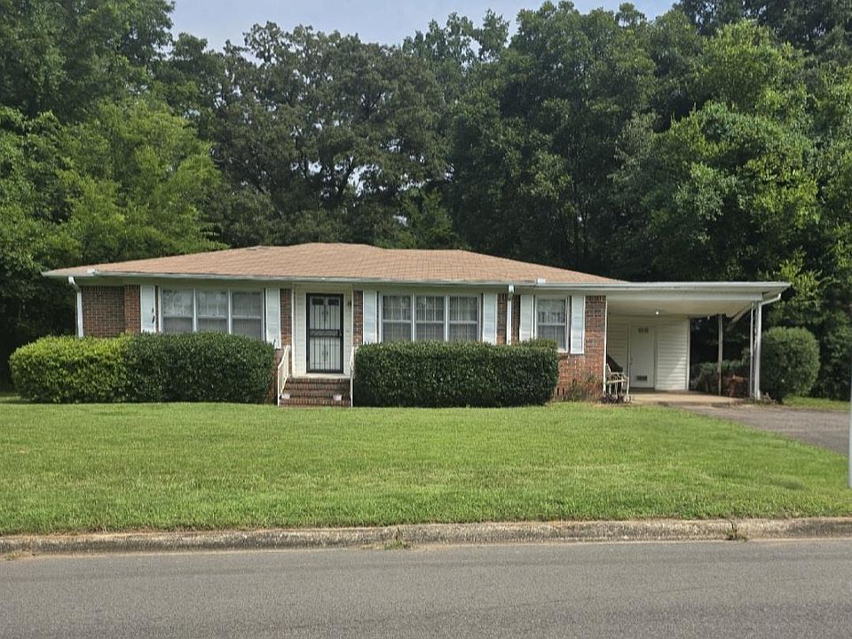 1st image of 556 Goldenrod Dr