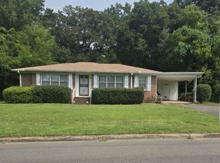 556 Goldenrod Dr, Birmingham, AL 35215