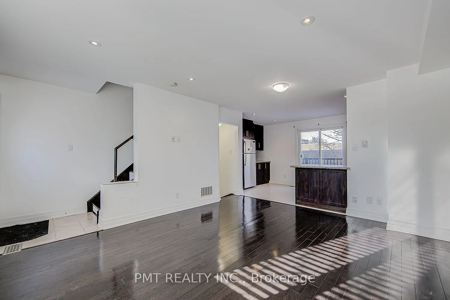 3 bed, $3,300 — Photo 4