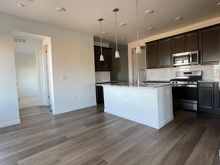 17716 Olive St — Photo 3