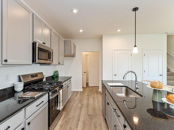 7th image of this home