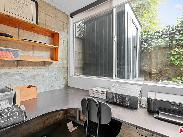 6127 Glen Tower St — Photo 10