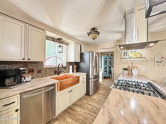 5th image of 2317 W ASTER Drive