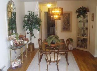 14 W Sneden Pl, Spring Valley, NY 10977