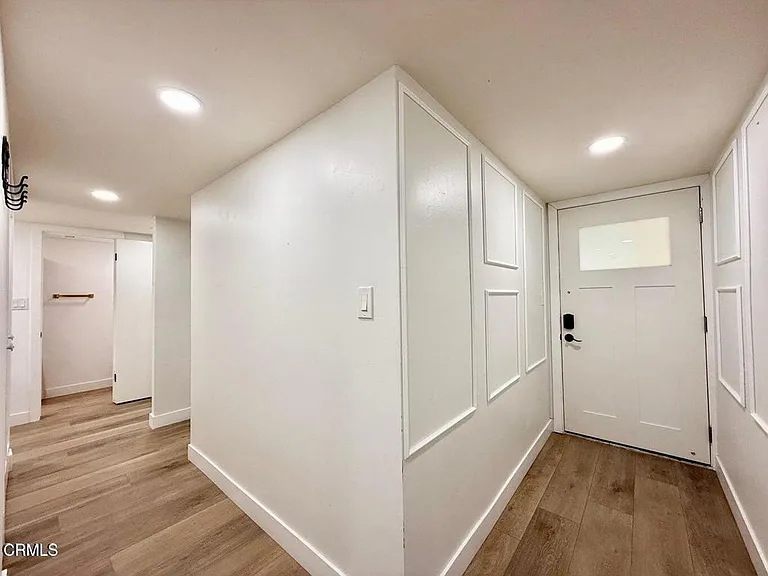 660 Sunfish Way — Photo 17