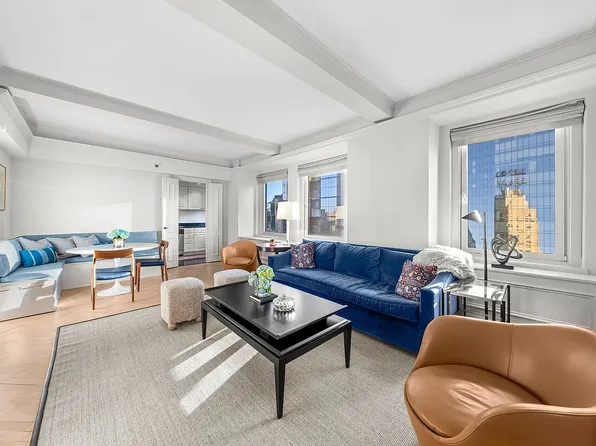 160 Central Park S #2811, New York, NY 10019