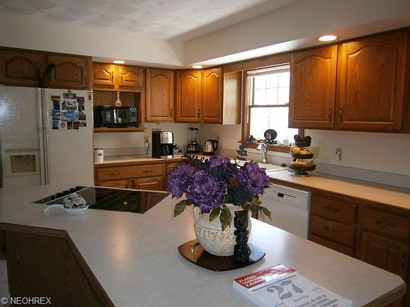 5th image of 5881 Cherrywood Dr
