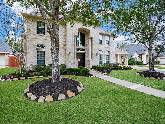 4th image of 5707 Marina Vista Ln