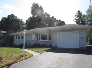 27 Montana Dr, Holden, MA 01520