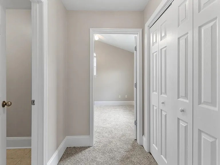 2602 Fenwood Ct — Photo 34