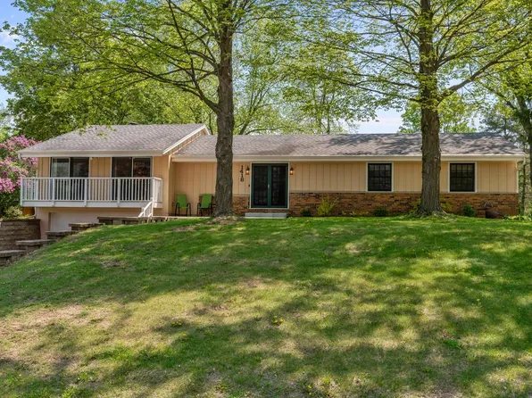 1418 Maple DRIVE, Hubertus, WI 53033