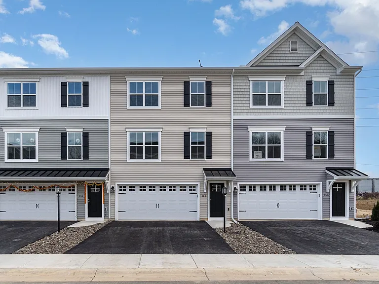 156 Copperleaf Dr — Photo 2