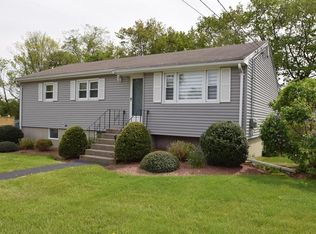 35 Frederickson Dr, Randolph, MA 02368