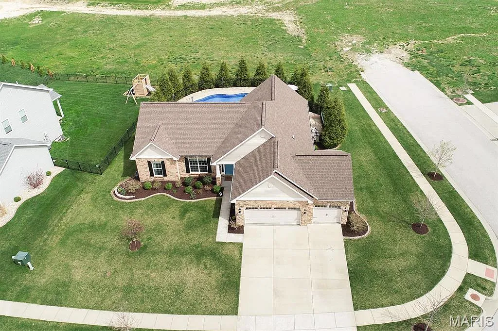143 Chickasaw Ln photo 1