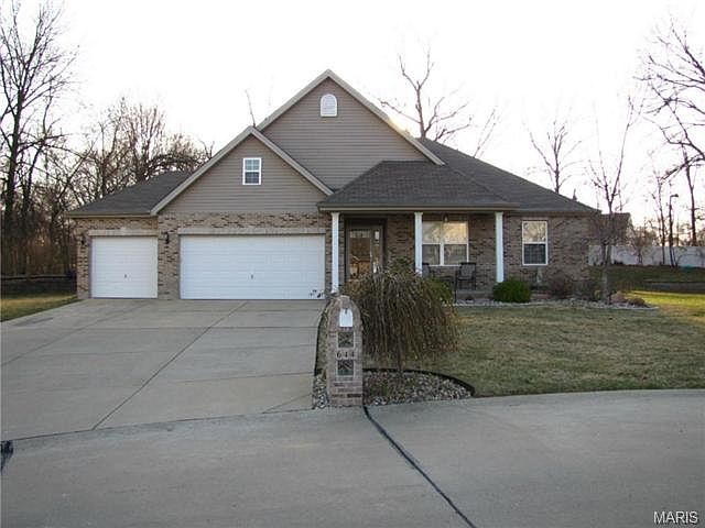 1st image of 644 Tanya Court Dr