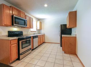 215 W South St, Warrensburg, MO 64093