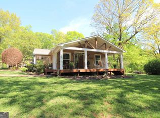 561 Midway Rd, Powder Springs, GA 30127