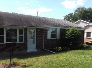 1718 31st St SW, Allentown, PA 18103