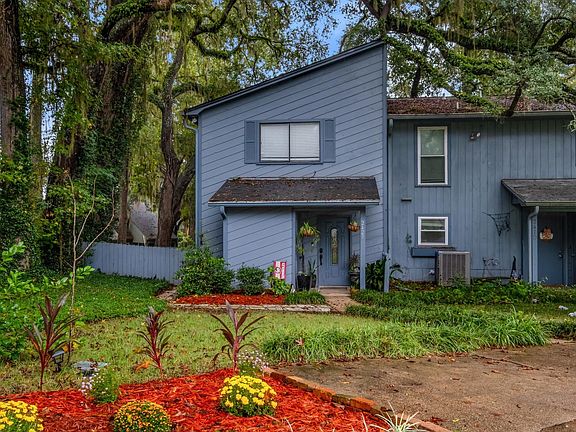 2nd image of 2421 Ryan Pl