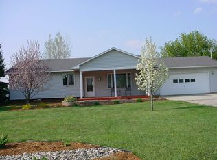 5070 Lahring Rd, Linden, MI 48451