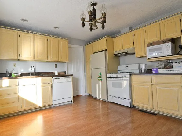 167 Main St, Malden, MA 02148