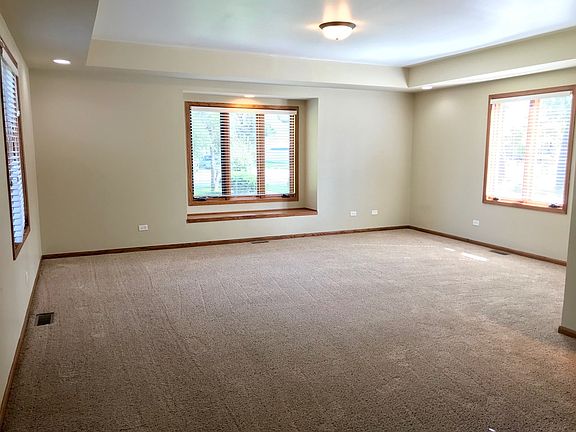 4th image of 9954 Merrimac Ave