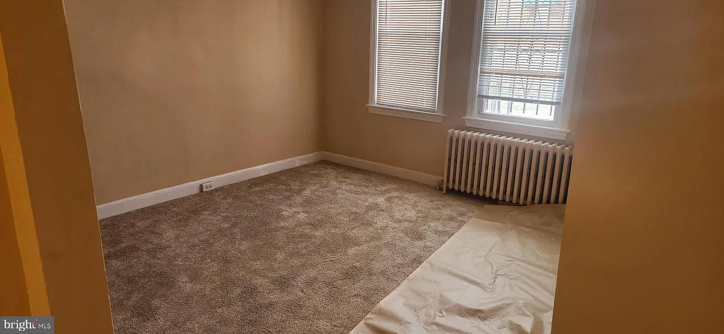 1 bed, 2368 sqft, $1,350 — Photo 2