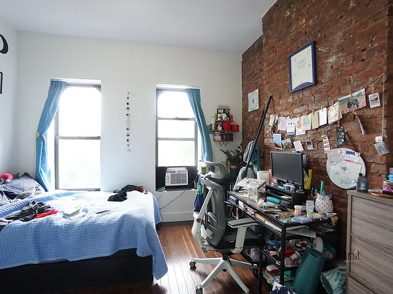167 Starr St #3R — Photo 12