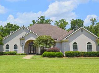 1613 Emberly Oaks Dr, Alexandria, LA 71301