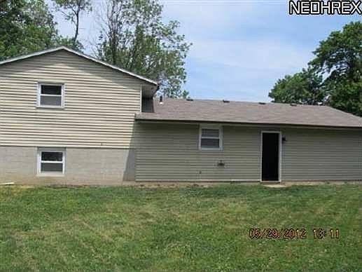 2nd image of 4811 Hiawatha Dr