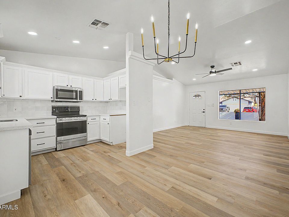 1st image of 3802 W SUNLAND Avenue