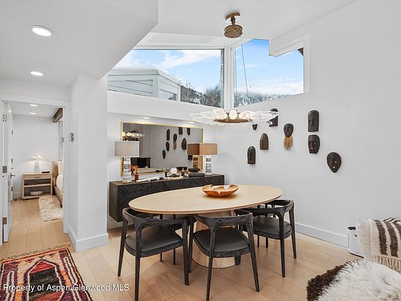 5th image of 1001 E Cooper Ave Suite 1