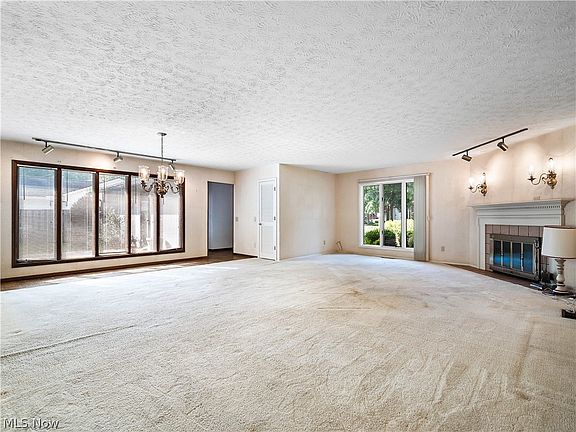 5th image of 5153 N Barton Rd