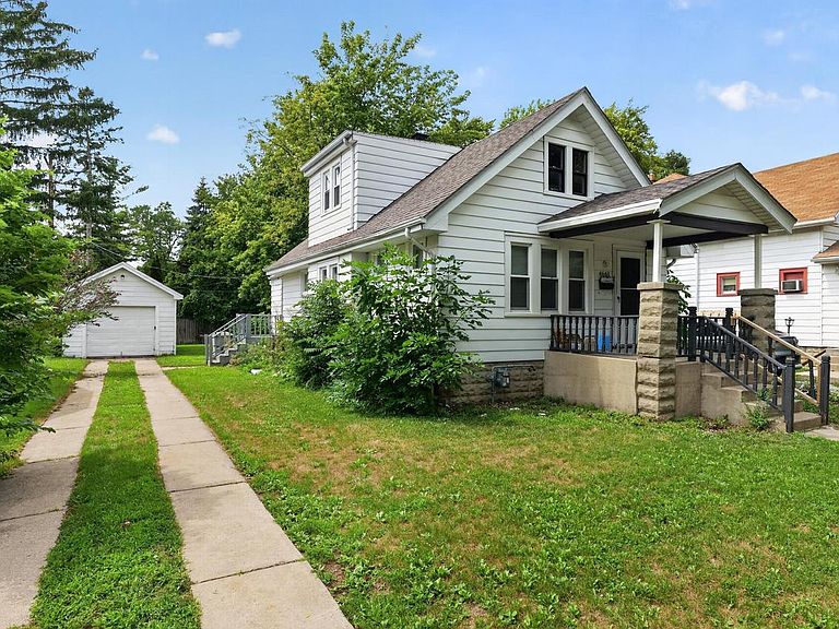 Listing photo 2