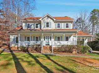 2123 Wedgewood Dr, Matthews, NC 28104