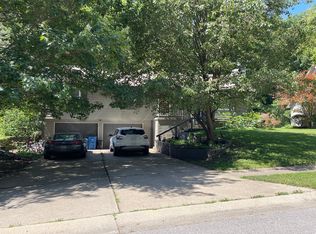 430 Locust St, Liberty, MO 64068